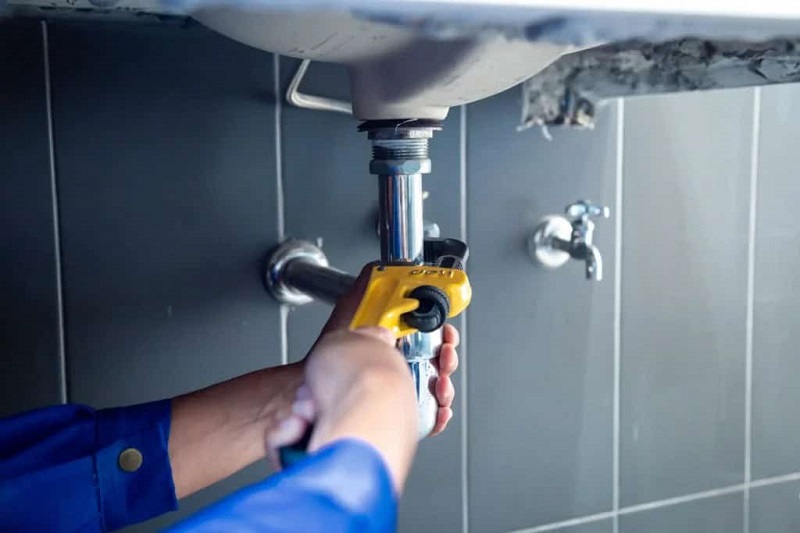 Plumbing Contractors